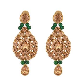 Multicolor kundan and alloy necklaces 3