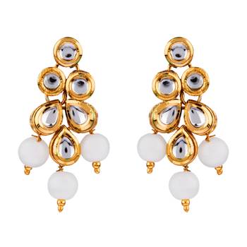 Multicolor kundan and alloy necklaces 4