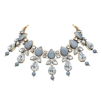 Multicolor kundan and alloy necklaces 3