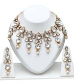 Multicolor kundan and alloy necklaces