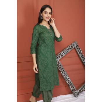 Green Printed Kurta And Bottom 2
