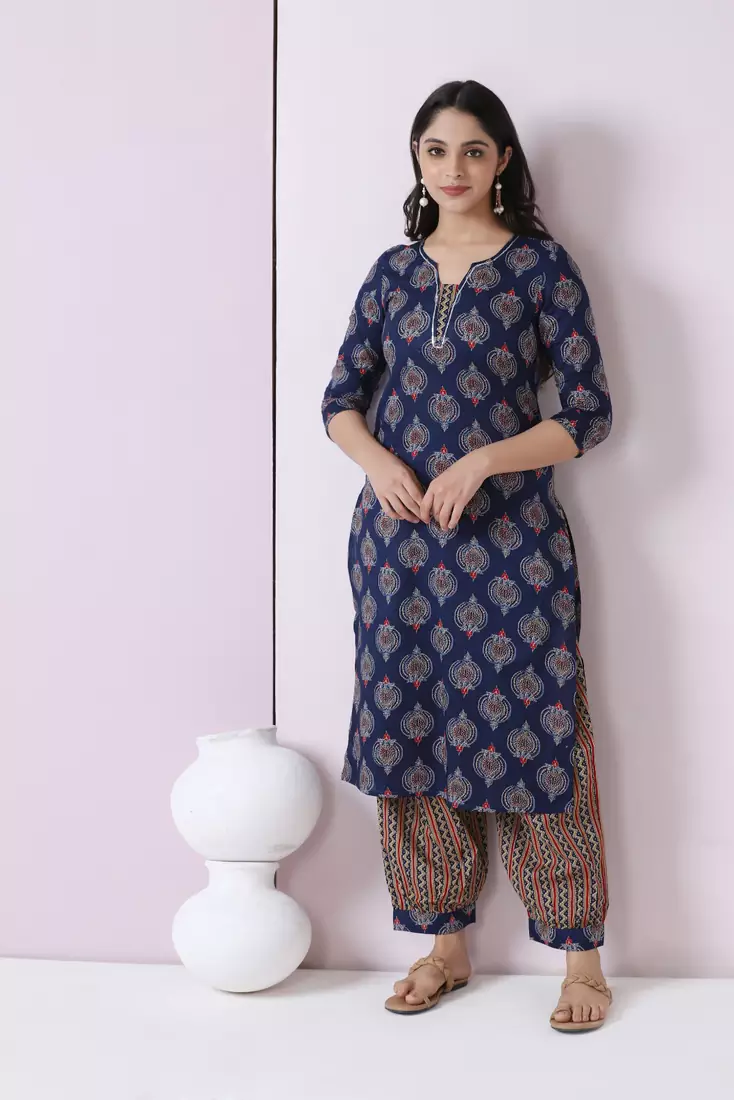 INDIGO PRINTED KURTA AND BOTTOM