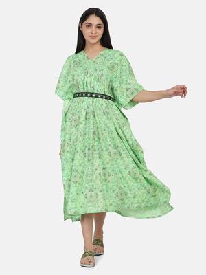 Green Printed Kaftan With Embroidered Belt 5