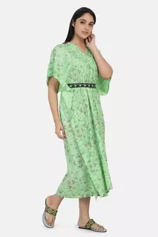 Green Printed Kaftan With Embroidered Belt