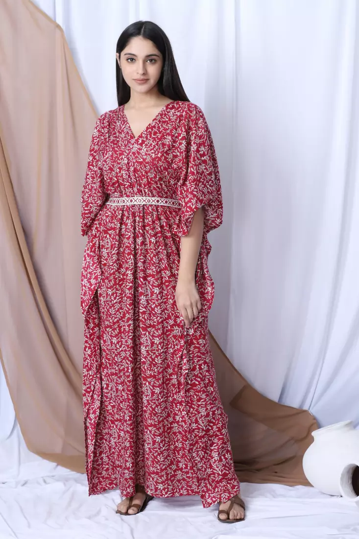 MAROON PRINTED KAFTAN WITH EMBROIDERED BELT