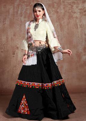 Black Gujarati Gamthi Hand Embroidered Taffeta Silk Navratri Festival Lehenga Collection 1