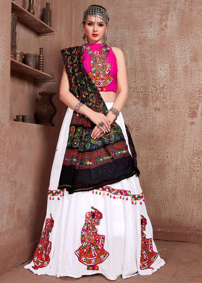 White Gujarati Gamthi Hand Embroidered Cotton Festival Collection For Navratri