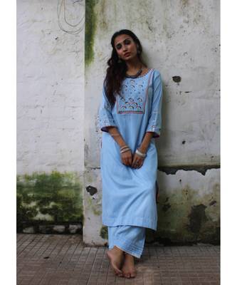 blue linen embroidered stitched   kurta &   bottom 2