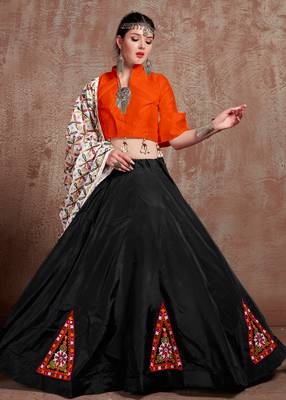 Black Gujarati Gamthi Hand Embroidered Taffeta Silk Navratri Lehenga Indian Collection 1