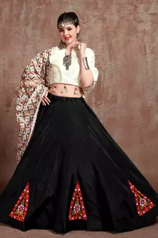 Black gujarati gamthi hand embroidered taffeta silk navratri lehenga design collection