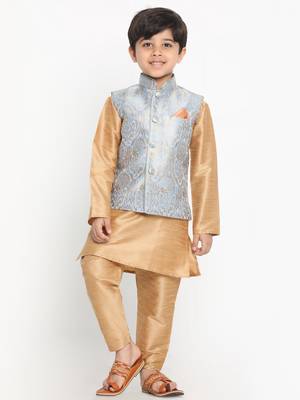  Grey Silk Blend Jacket, Kurta And Pyjama Set 2