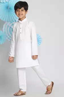  White Kurta Pyjama Set
