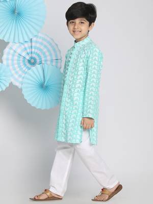  Green And White Kurta Pyjama Set 3