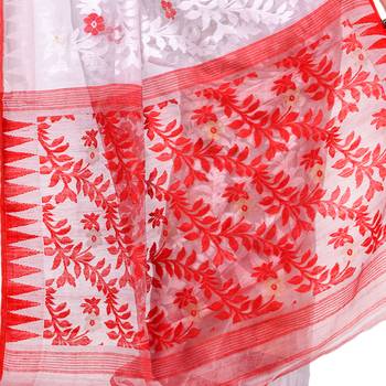 Multicolor Hand Woven Cotton Saree Without Blouse 4