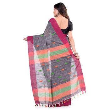 Grey hand woven cotton saree with blouse 2