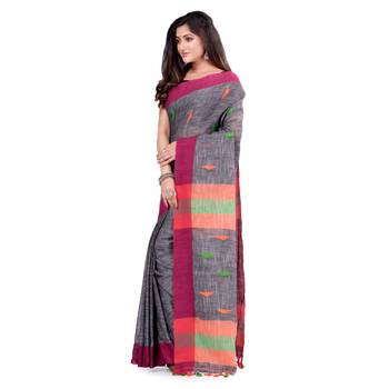 Grey hand woven cotton saree with blouse 3
