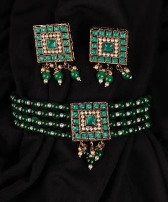 Green Gold Plated Beaded Studded Necklace Set With Earrings 1