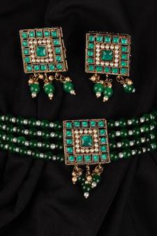 Green Gold Plated Beaded Studded Necklace Set With Earrings