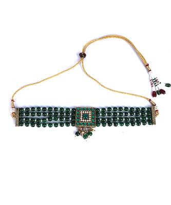 Green Gold Plated Beaded Studded Necklace Set With Earrings 3