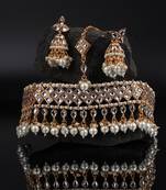 Gold Plated Kundan  Studded Necklace Set With Earrings