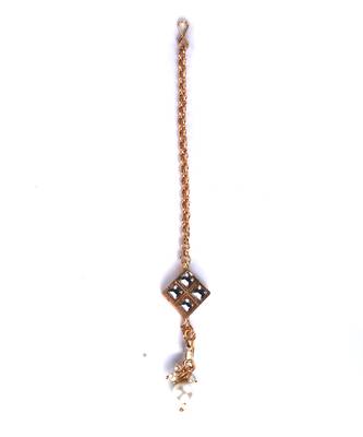 Gold Plated Kundan  Studded Necklace Set With Earrings 6