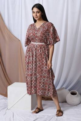 Multicolored Printed Kaftan With Embroidered Belt 2