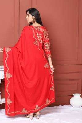 Red Printed Kurta And Bottom And Dupatta 4