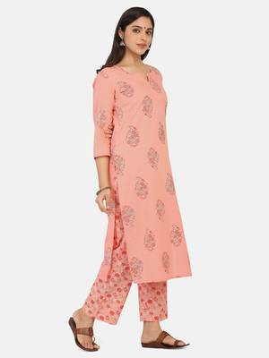 Peach Printed Kurta And Bottom 7