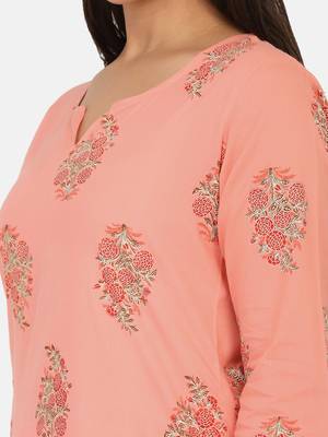 Peach Printed Kurta And Bottom 10