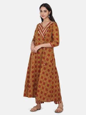 Mustard Printed Kurta And Bottom 7