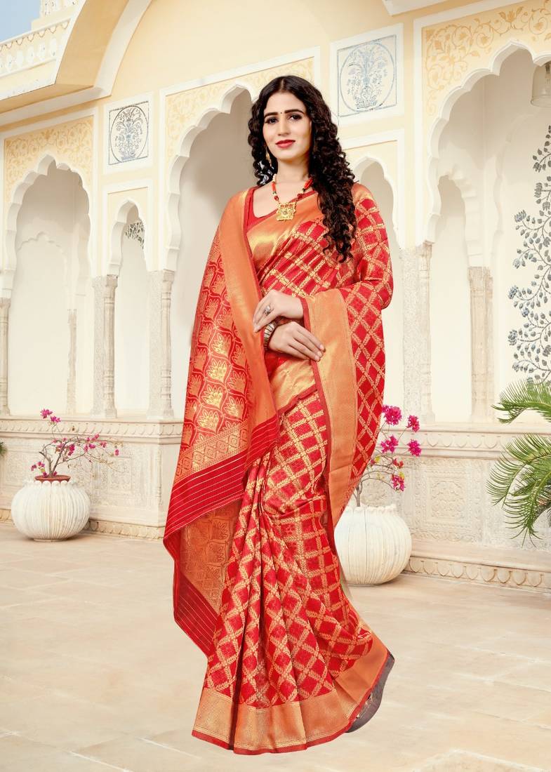 red RICH art silk saree AND HEAVY RICH PALLU WITH BLOUSE