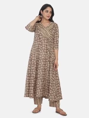 Brown Printed Kurta And Bottom 8