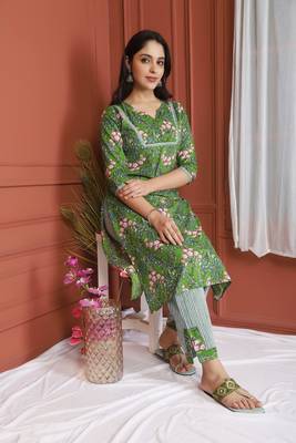 Green Printed Kurta And Bottom 4