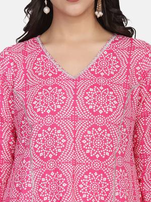 Pink Printed Kurta And Bottom 8