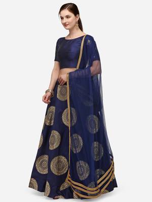 Women Blue Jequard Banarasi Silk Lehenga Choli with Dupatta 2