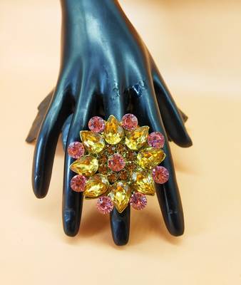 Multicolor agate rings 1