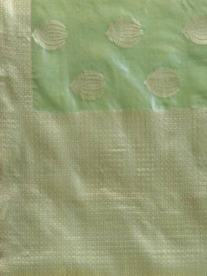 green silk woven saree with blouse 5