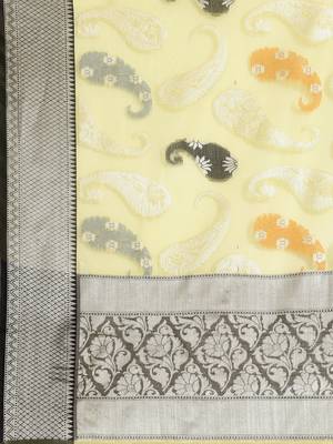 Gold silk woven saree with blouse 4