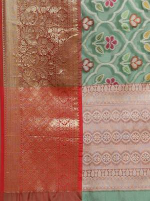 Green Art Silk woven saree with blouse 4