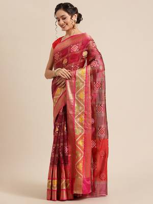 Magenta Art Silk woven saree with blouse 3