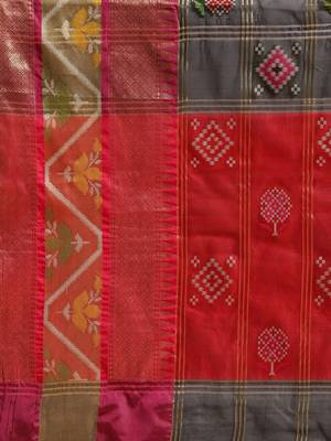Black Art Silk woven saree with blouse 5