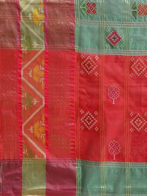 Green Art Silk woven saree with blouse 5