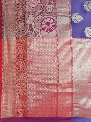BLUE Art Silk woven saree with blouse 4
