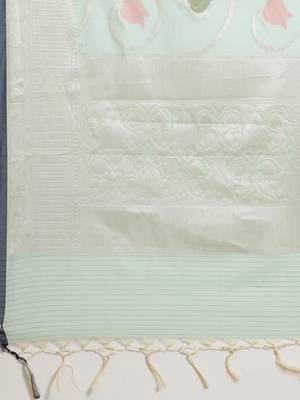 green cotton woven saree with blouse 4