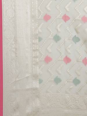 Grey cotton woven saree with blouse 3