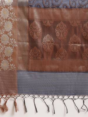 Blue cotton woven saree with blouse 5