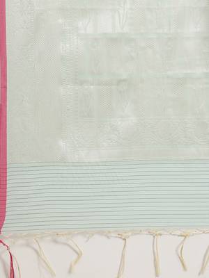green cotton woven saree with blouse 4