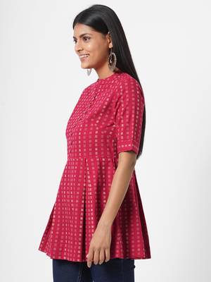 Pink woven dobby tunics 4