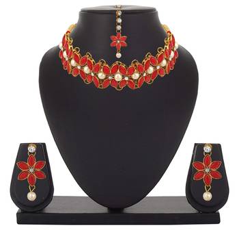 Red crystal necklaces 2