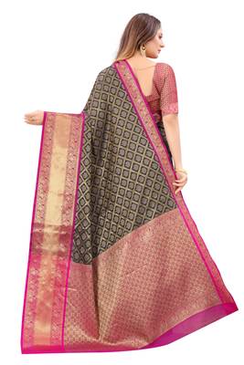 Black woven banarasi silk saree with blouse 4